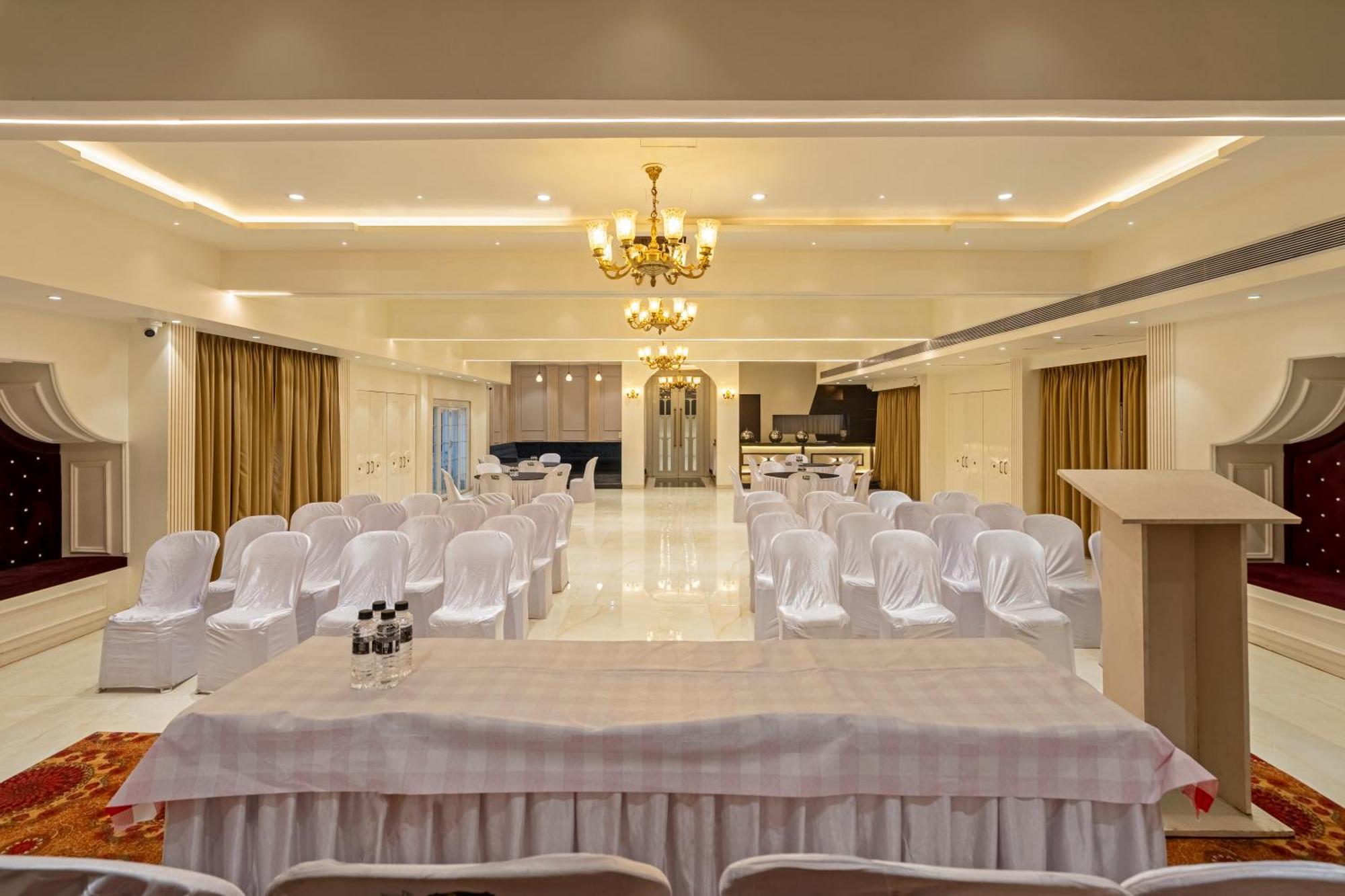 Treebo Prasha Nashik Exterior foto